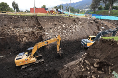 Durante cuatro horas se realizarán trabajos sobre el talud del lado oriental de la avenida Mariscal Sucre