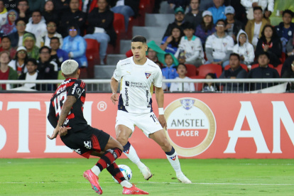Liga de Quito y Flamengo igualaron sin goles en Quito, por la tercera fecha del grupo C.