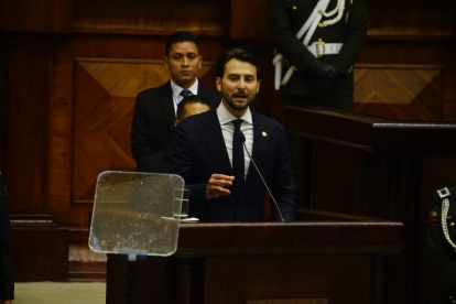 El nombre de Niels Olsen fue apoyado con 80 votos del Pleno de la Asamblea Nacional.