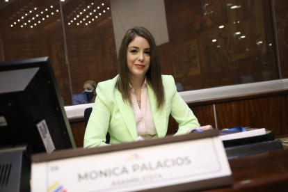 La asambleísta del correísmo, Mónica Palacios, se refirió a la elección de Niels Olsen como presidente de la Asamblea Nacional.