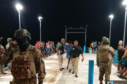 Personal de las Fuerzas Armadas ha permanecido en el sitio recabando información para dar con los atacantes.