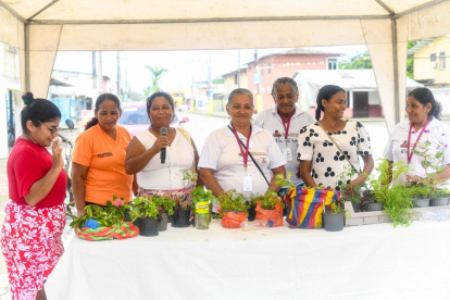 Muisne rinde homenaje a las parteras ancestrales, reconociendo su saber, su rol en la salud comunitaria y su lucha por un parto digno y humanizado.