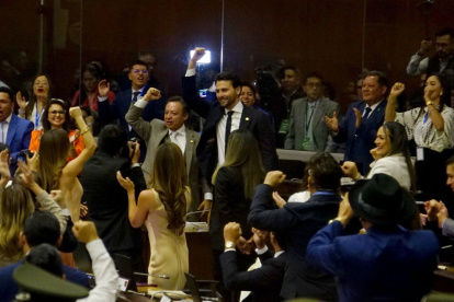 ADN y sus aliados solamente lograron los 80 votos para la elección de Niels Olsen.