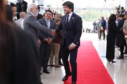 El ministro José De La Gasca estuvo el 15 de mayo de 2025 en la entrega de credenciales al presidente reelecto Daniel Noboa.