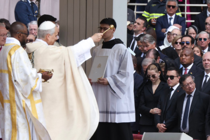 Daniel Noboa representó a Ecuador en la histórica misa de inicio del pontificado de León XIV en el Vaticano.