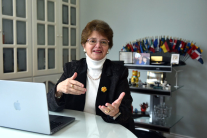 Rosa Matilde Guerrero fue superintendenta de Bancos y en la actualidad es catedrática del INCAE y de varias universidades de Ecuador.