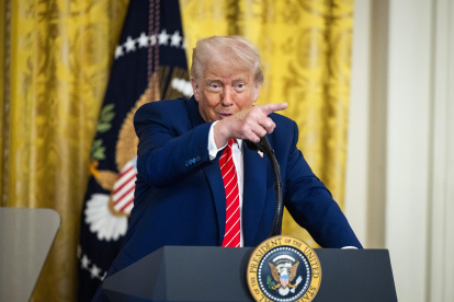 Trump recibe respaldo del Supremo para eliminar protección migratoria a miles de venezolanos