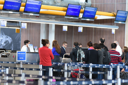 Los ciudadanos estadounidenses lideraron el ingreso de extranjeros con un 33.0% del total, seguidos por colombianos (17.5%).