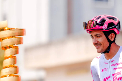 Richard Carapaz está entre los favoritos para ganar el Giro de Italia 2025.