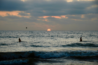 Las principales playas estarán abiertas al público durante los tres días de descanso