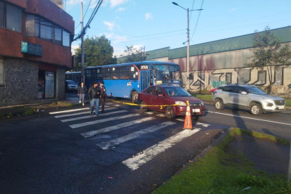 El accidente ocurrió en la avenida Pérez Bustamante y la conexión con la avenida Simón Bolívar.