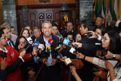 El asambleísta Raúl Chávez, líder de RETO, empuja la constitución de la Bancada de la Gente.