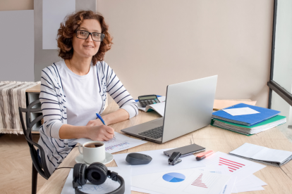 Los trabajadores mayores de 40 años, suelen sufrir de discriminación por su edad para ser contratados.