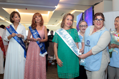 Durante el encuentro, se eligió por sorteo a la Madre Símbolo. La ganadora fue Ethel Pinto. Le impuso la banda María Delia García, presidenta de Acorvol.