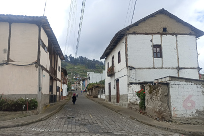 Las casas de San Fernando, en Tungurahua, datan de más de cien años de antiguedad.