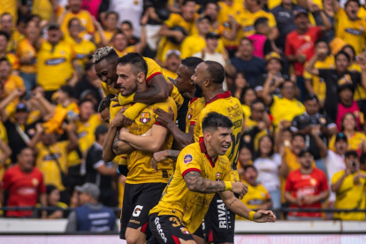 Barcelona SC es líder de la LigaPro 2025 con 28 unidades, uno más que IDV.