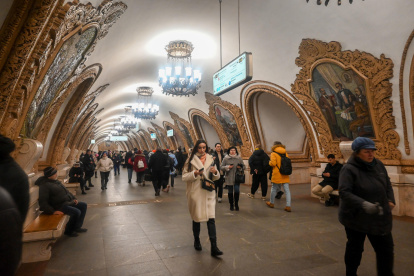 Estación de metro Kíevskaya de Moscú en 2023