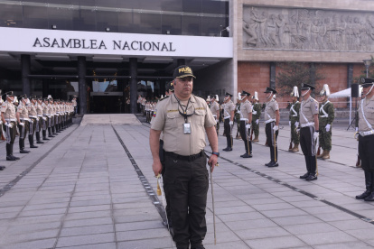 Imagen referencial para graficar este artículo sobre la seguridad en la ceremonia presidencial.