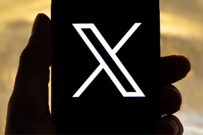 La red social X vuelve a sufrir una caída en su servicio.