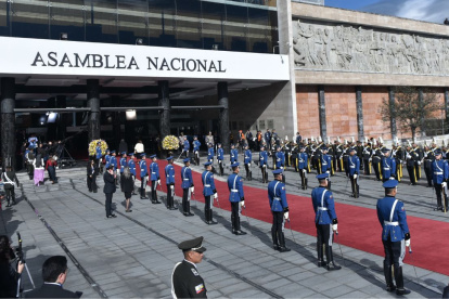 En la Asamblea Nacional se ultiman detalles para el inicio de la posesión presidencial.