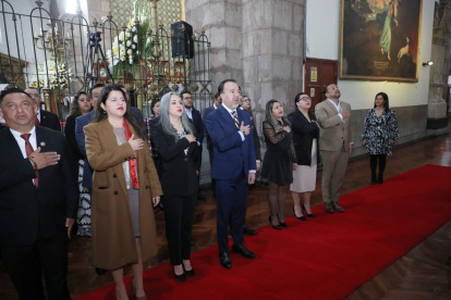 Alcaldía de Quito rindió homenaje al Mariscal Sucre y a los héroes de la Batalla de Pichincha