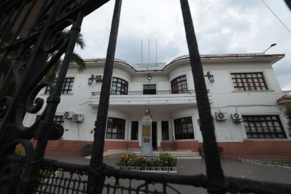 El espacio debe volver a producir vacunas, opinan los expertos.