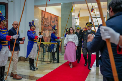 La vicepresidenta María José Pinto arribó este 26 de mayo de 2025 a la Vicepresidencia en Quito.