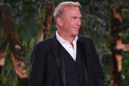 Kevin Costner en la gala de los Joy Awards 2024