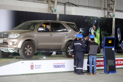 Los Centros de Matriculación Bicentenario y Quitumbe atenderán en horario extendido en Quito.