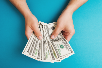 Imagen referencial. Cobro del Bono.