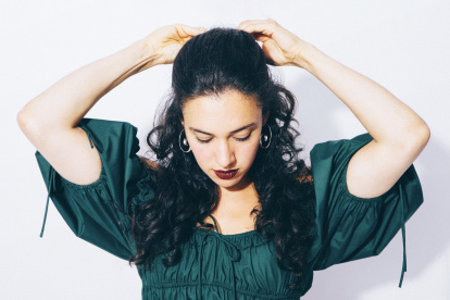 La cantante Sabeth Pérez se presentará en el Teatro Sánchez Aguilar como parte de las New York Jazz Sessions.