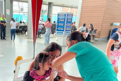 Las dosis se aplican a los menores de siete años.