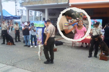 Diversas actividades comunitarias hubo para los niños en el barrio Garay.