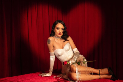 Camila Guevara tiene 24 años.