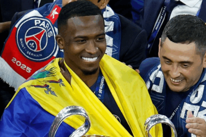 Willian Pacho es el único ecuatoriano en ganar la Champions League