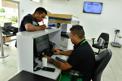 Negocio. Una de las empresas que en Ecuador ofrecen servicio de courier, la entrega en el domicilio.