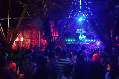 Nativa Bambú, conocida discoteca de Montañita, cerró sus puertas.