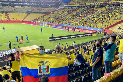 Ecuador recibirá a Brasil con el 75 % del aforo en el estadio Monumental