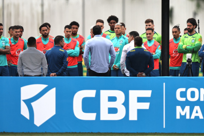 Brasil se prepara para el partido de clasificación para el Mundial de 2026 contra Ecuador.