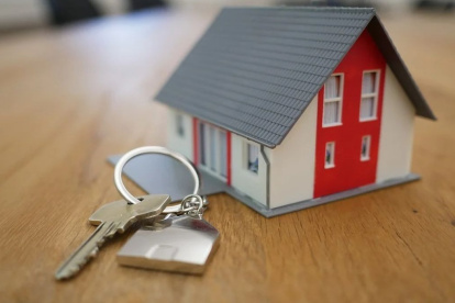 El Biess oferta casas en remate, cada año, para recuperar el dinero que ha invertido en préstamos impagos.