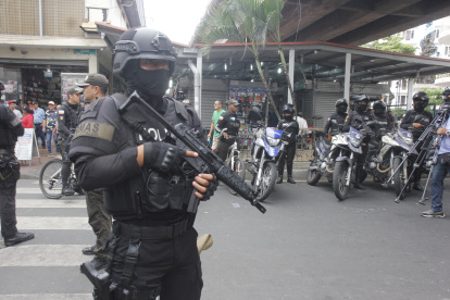 El pasado 4 de junio, la Policía se instaló en la zona donde hubo el atentado en la Bahía para reforzar la seguridad e investigar el caso.