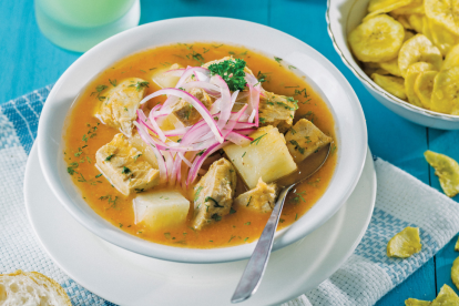 Clásico y nutritivo: el encebollado, rico en proteínas y bajo en grasas si se prepara con moderación, es uno de los platos estrella de la gastronomía ecuatoriana.