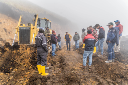 En el recorrido realizado por la Prefecta Tibán para verificar el avance de la vía Ambato-Pangua. 

AG-EXTERNOS