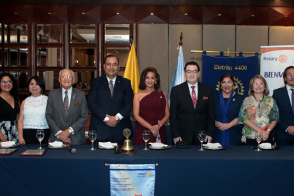 Yu shan Tai, Diana Coello,  Alemania González, Germán Yépez, Juan Luis Aguirre, Tanya de Aguirre, Tomás Mosquera, María Delia García, Teresa Farah de Áurea y Alicia Gómez.