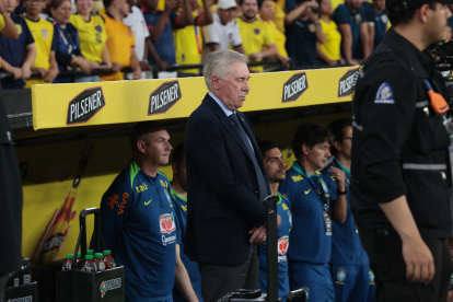Carlos Ancelotti fue uno de los focos de atención en el partido Ecuador vs. Brasil.