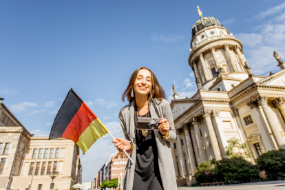 Jóvenes ecuatorianos podrán acceder a formación técnica remunerada en empresas alemanas gracias al programa PAM 2025.