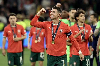 Cristiano Ronaldo celebró su tercer título con la selección de Portugal
