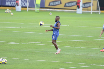 Enner Valencia sí formará parte de la Tri ante Perú. Estaba lesionado.