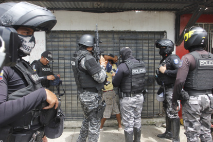 Las intervenciones buscan contener la ola delictiva que afecta a ciudades como Guayaquil, Durán, Esmeraldas y Machala