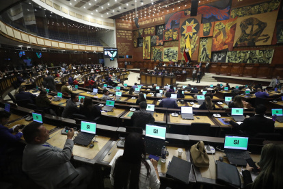 El oficialismo logró la aprobación de la Ley de Solidad Nacional con 84 votos.